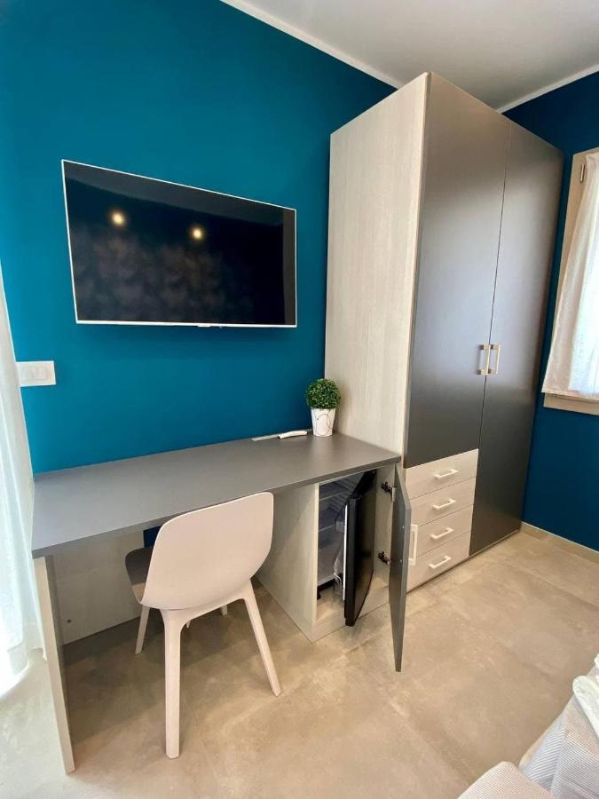 Floridida Rooms & Breakfast Marina dʼMarina dʼAndora Exterior foto